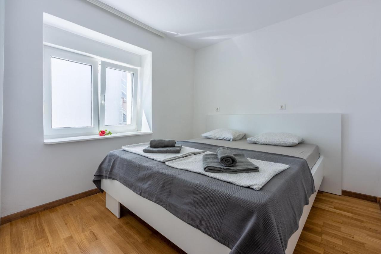 Apartment Robert 茨里克韦尼察 外观 照片